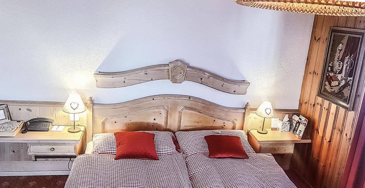 Hotel La Cambuse Les Collons Luaran gambar