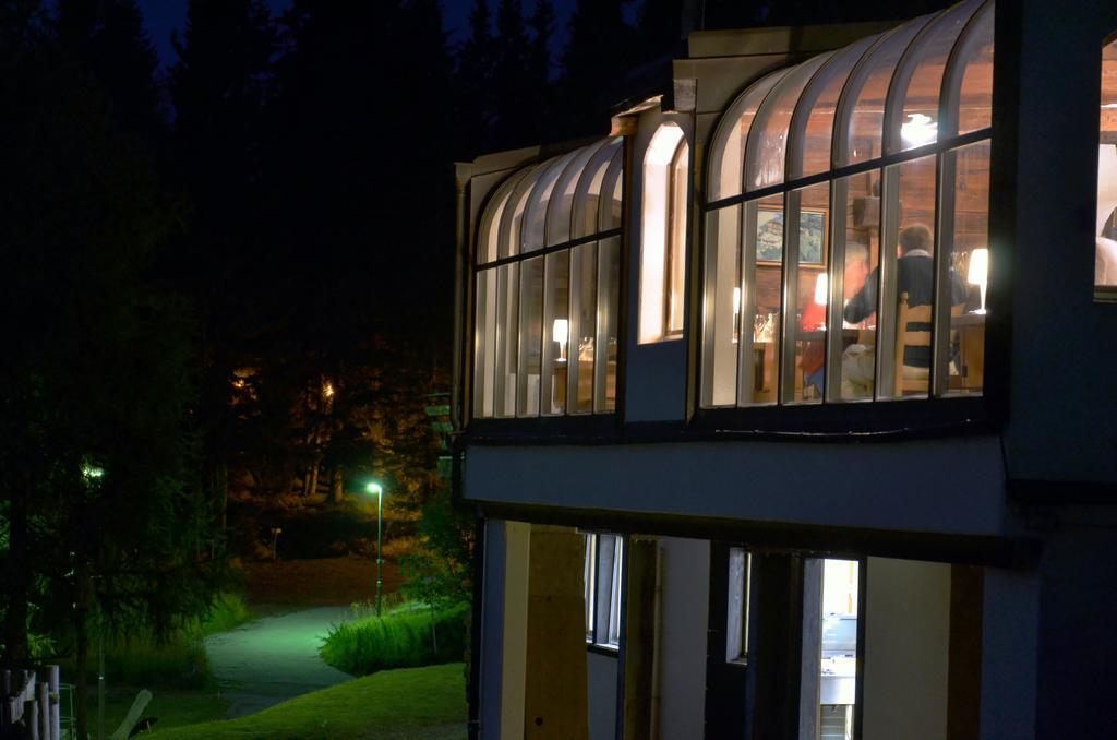 Hotel La Cambuse Les Collons Luaran gambar